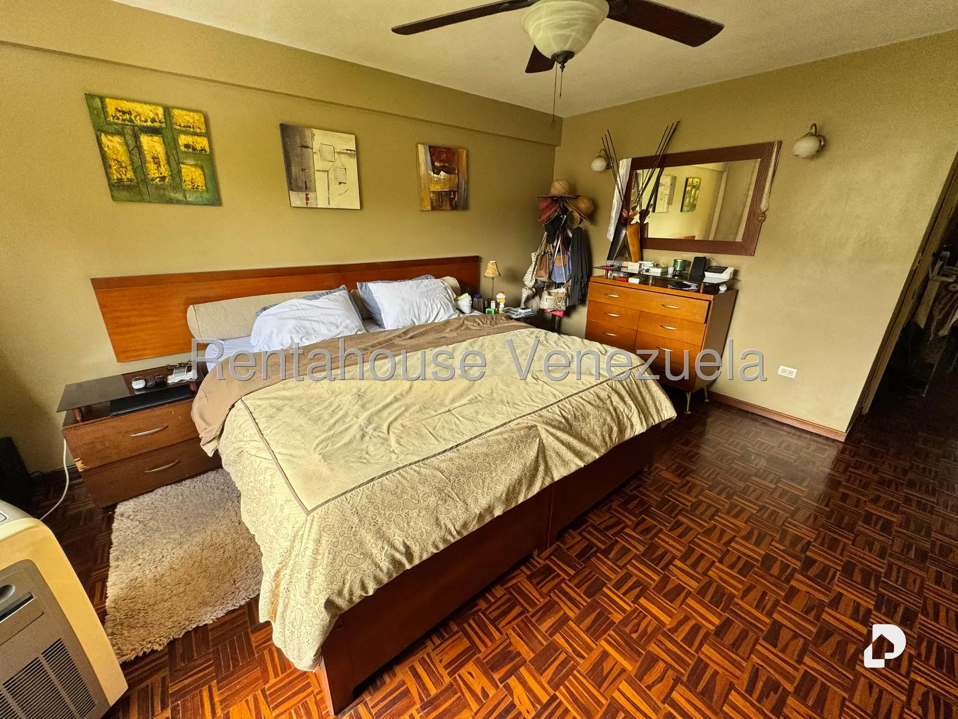 Apartamento en Santa Rosa de Lima, Caracas