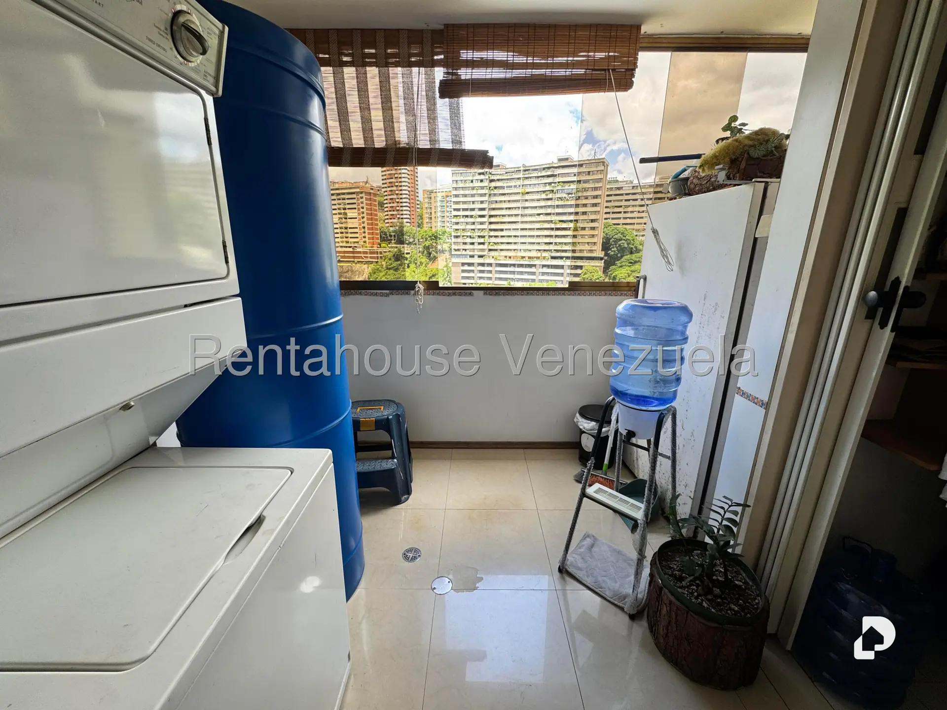 Apartamento en Santa Rosa de Lima, Caracas