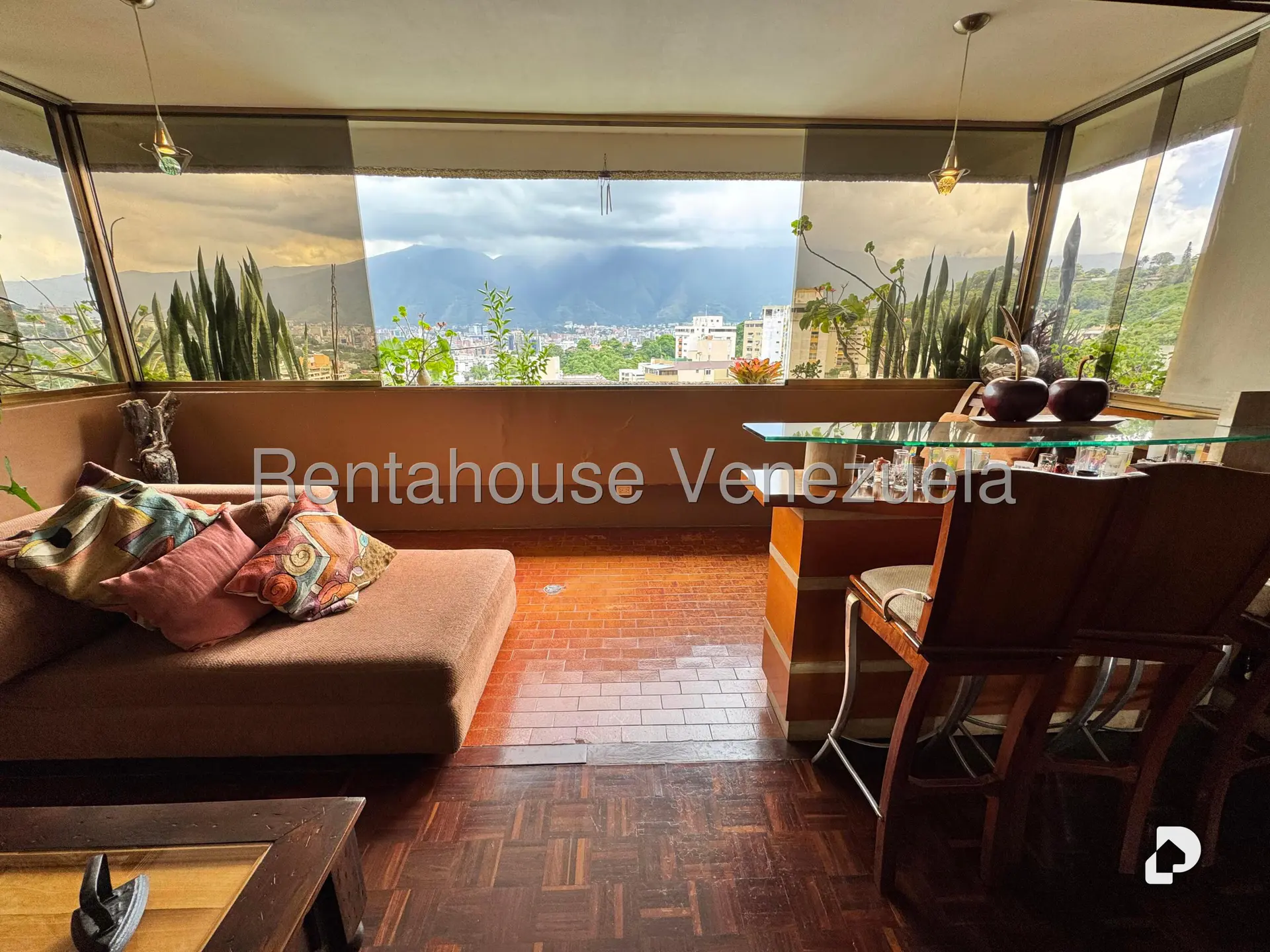 Apartamento en Santa Rosa de Lima, Caracas