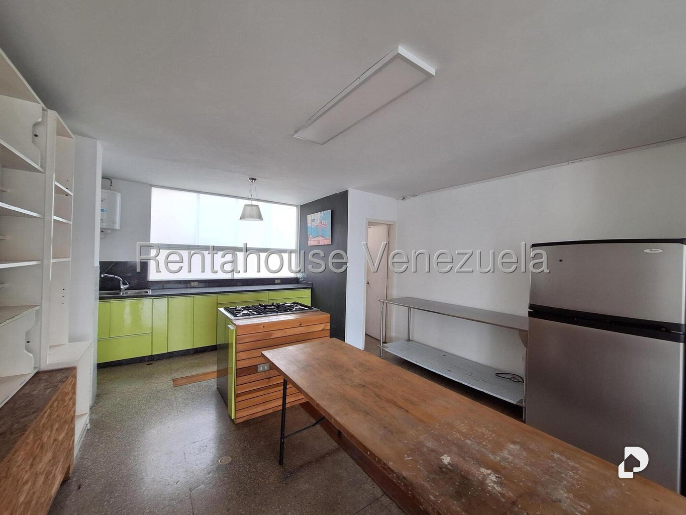 Apartment in Los Palos Grandes, Caracas – 4