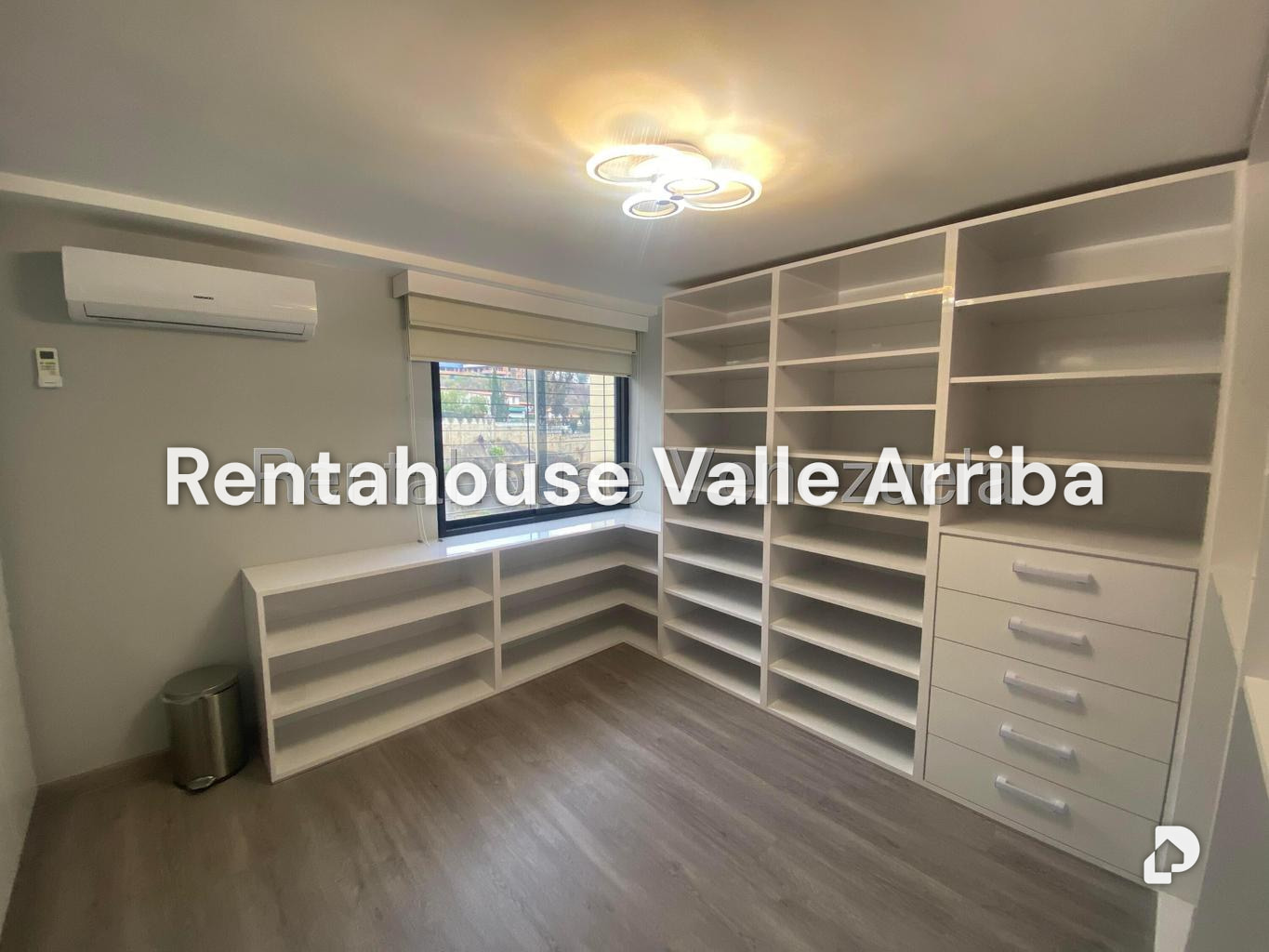 Apartamento en Lomas de La Alameda, Caracas – 16