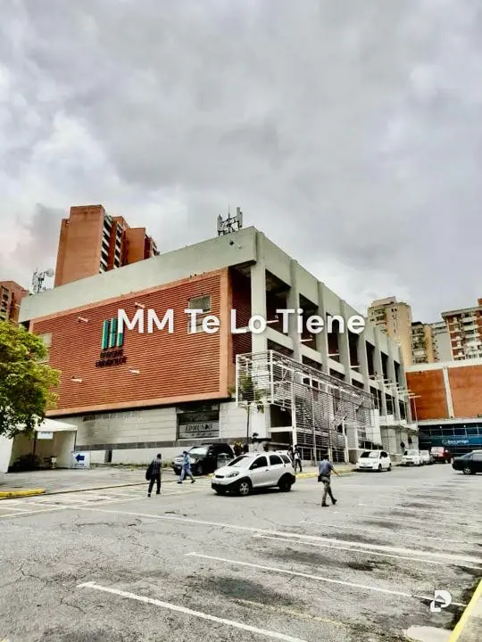 Commercial space in Parque Humboldt, Caracas – 1