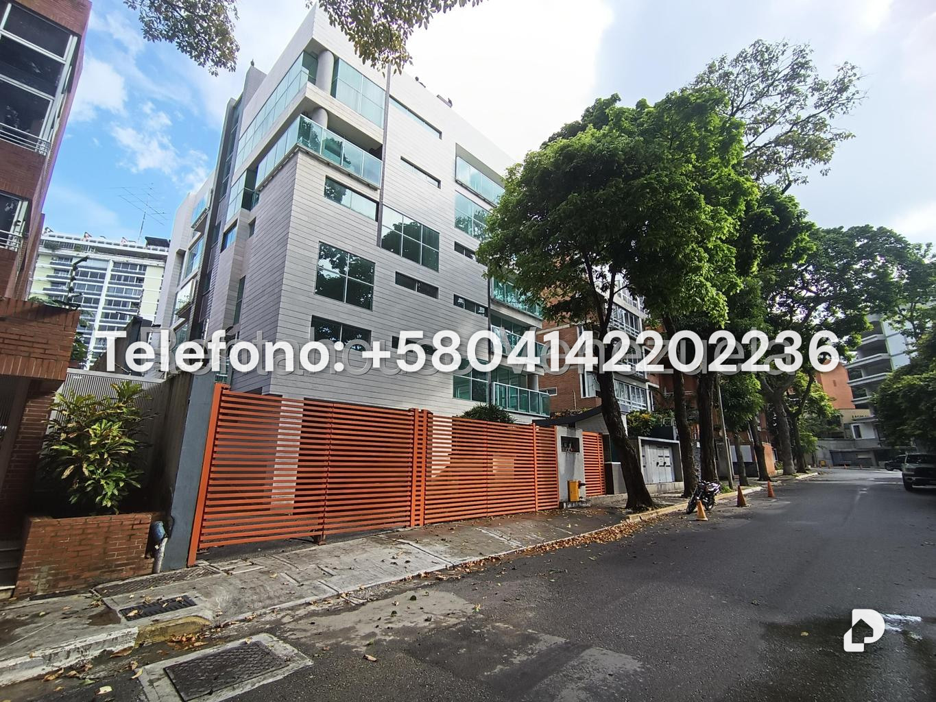 Penthouse en Los Naranjos de las Mercedes, Caracas – 1