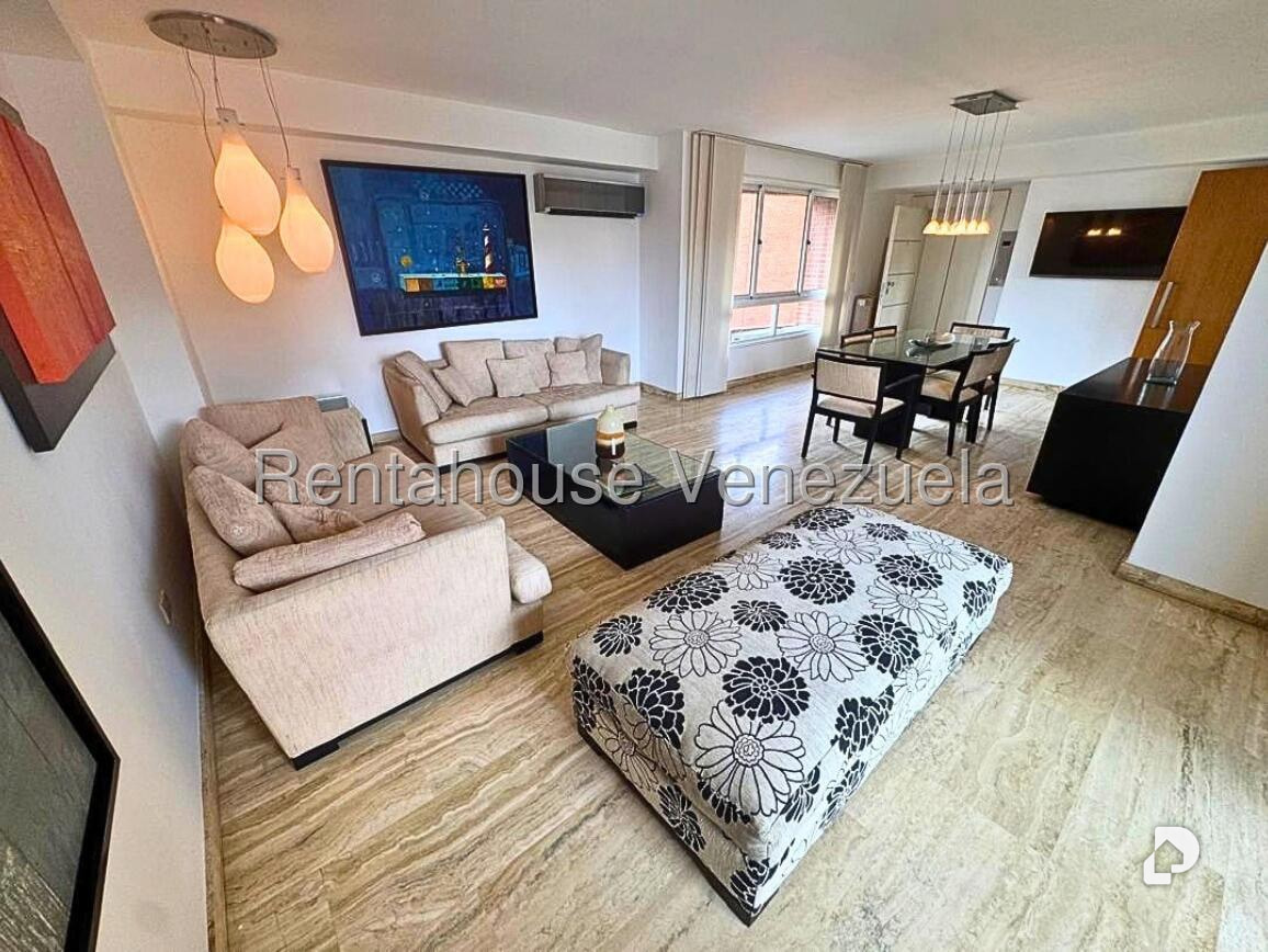 Apartamento en El Rosal, Caracas – 4