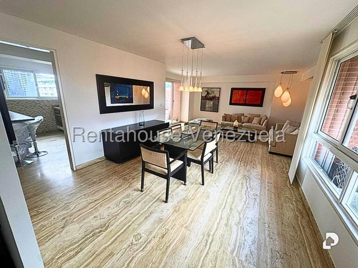 Apartamento en El Rosal, Caracas – 7