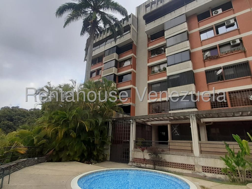 Apartamento en Las Esmeraldas, Caracas - 1