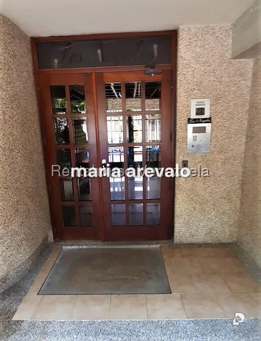 Apartamento en Las Esmeraldas, Caracas – 2