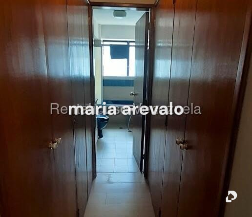 Apartamento en Las Esmeraldas, Caracas – 16