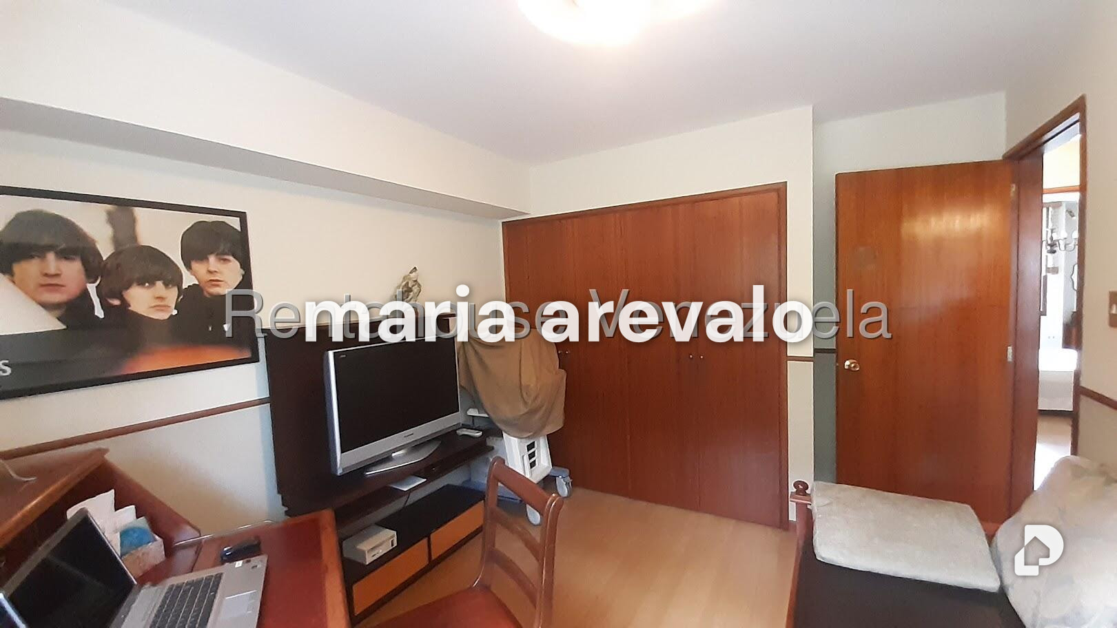 Apartamento en Las Esmeraldas, Caracas – 18