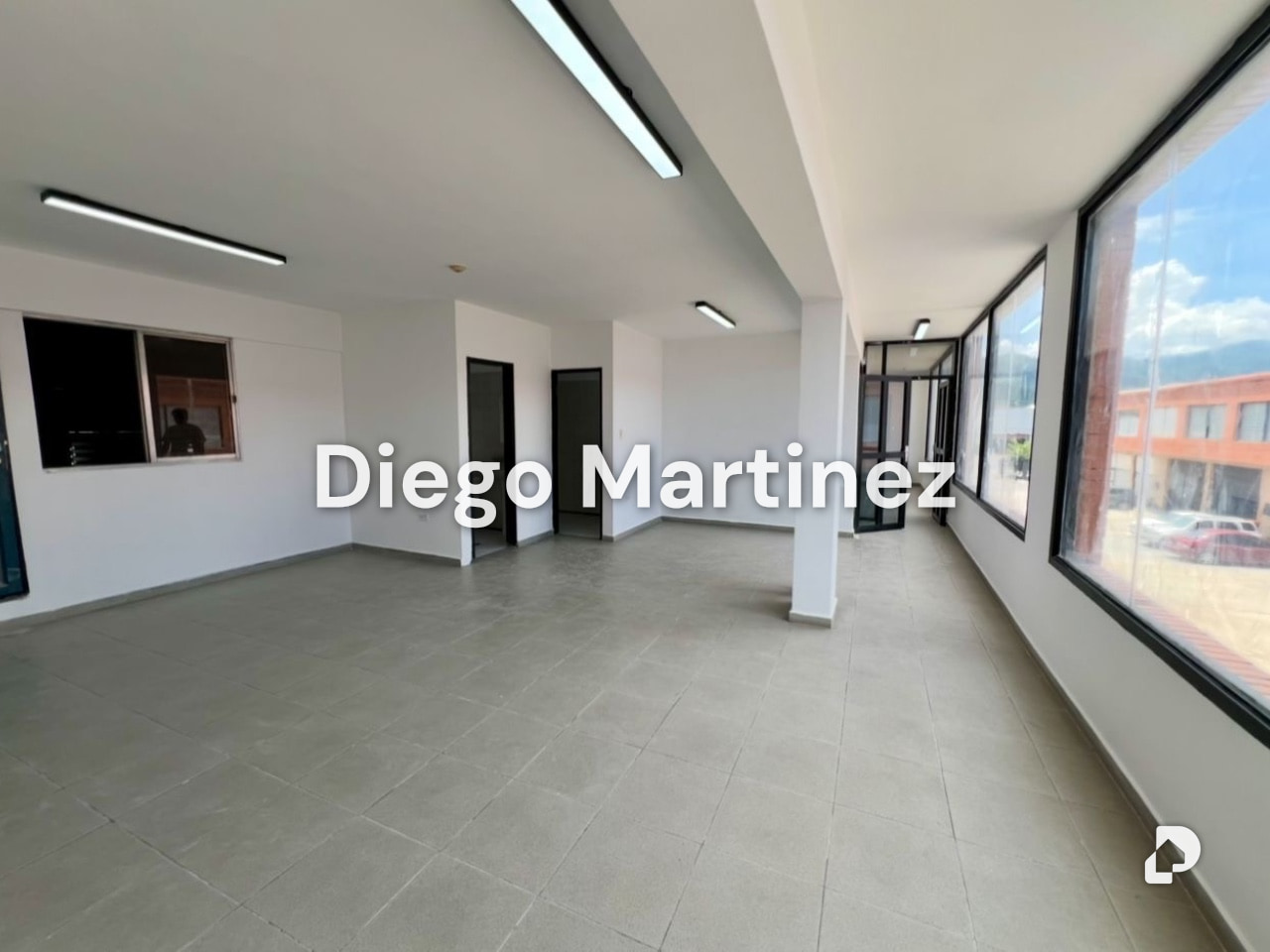 Local comercial en Los Guayos – 6