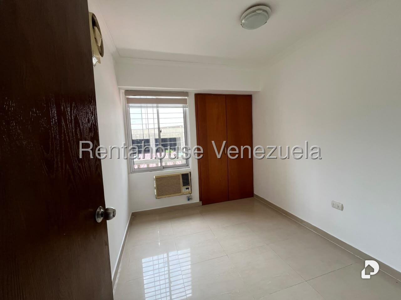 Apartamento en Los Mangos, Valencia