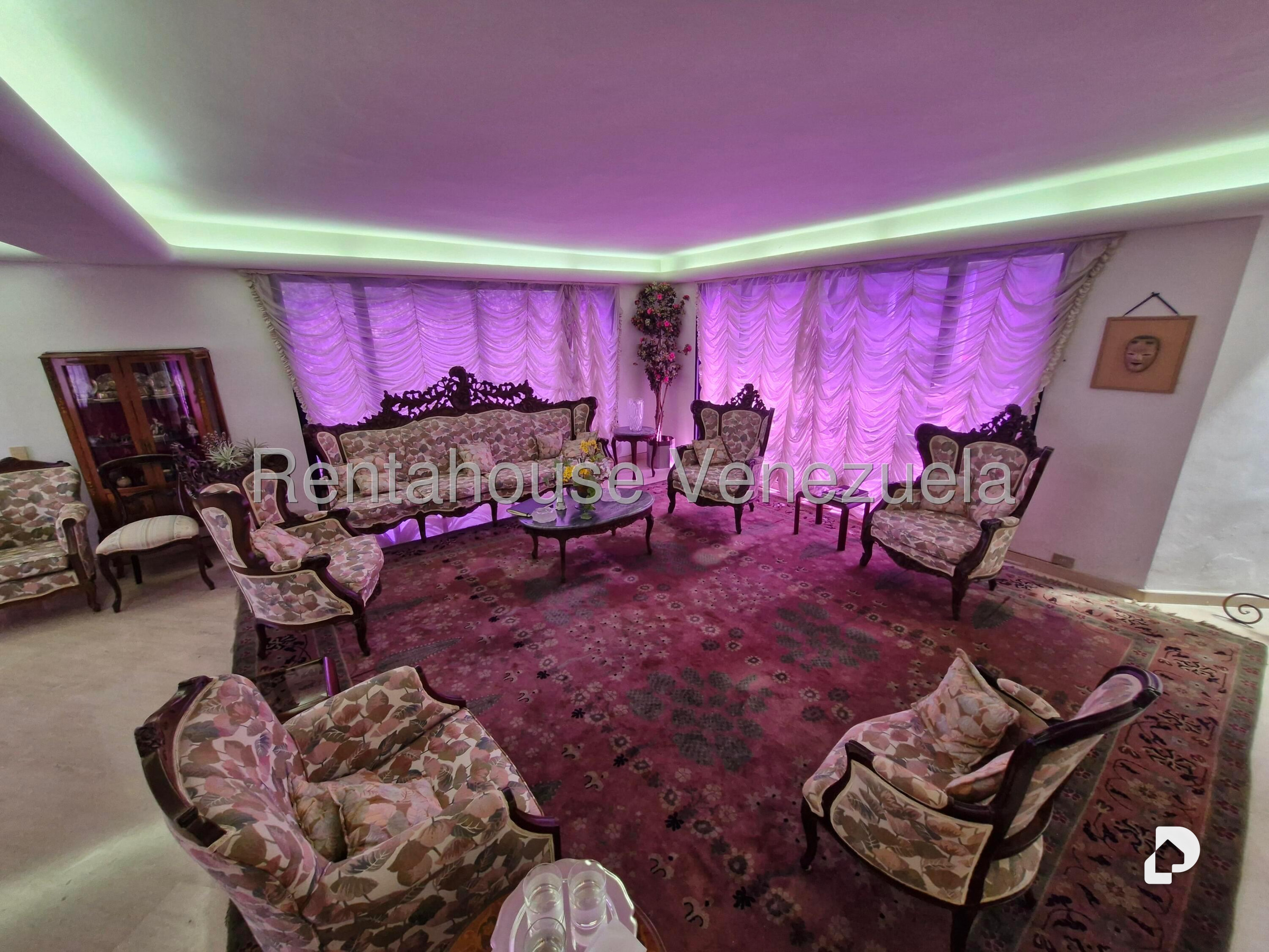 Penthouse en Los Palos Grandes, Caracas