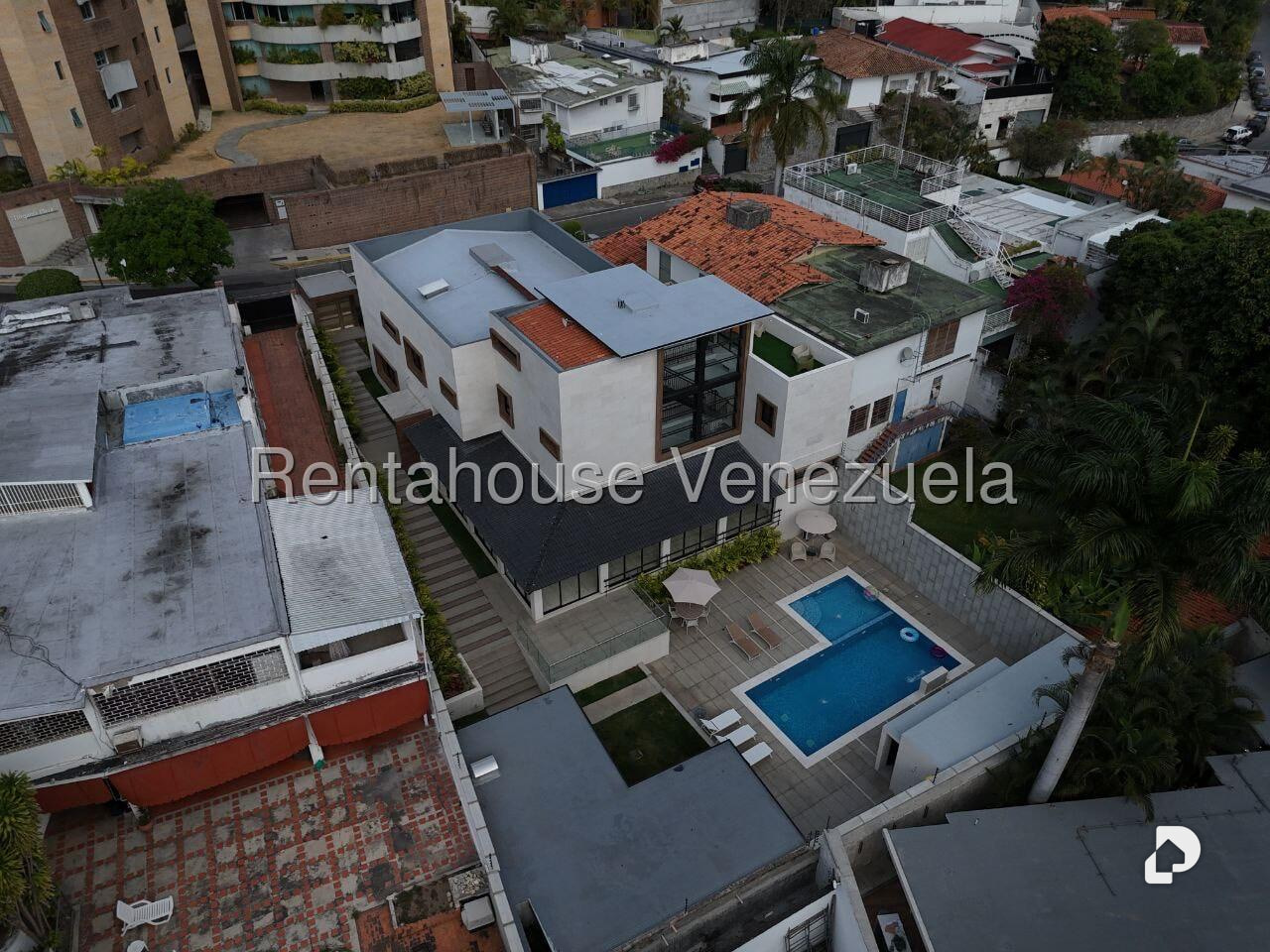 Casa en Altamira, Caracas – 5