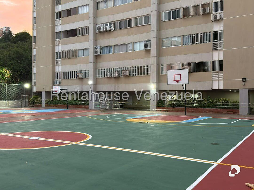 Apartamento en Santa Fe Norte, Caracas – 19