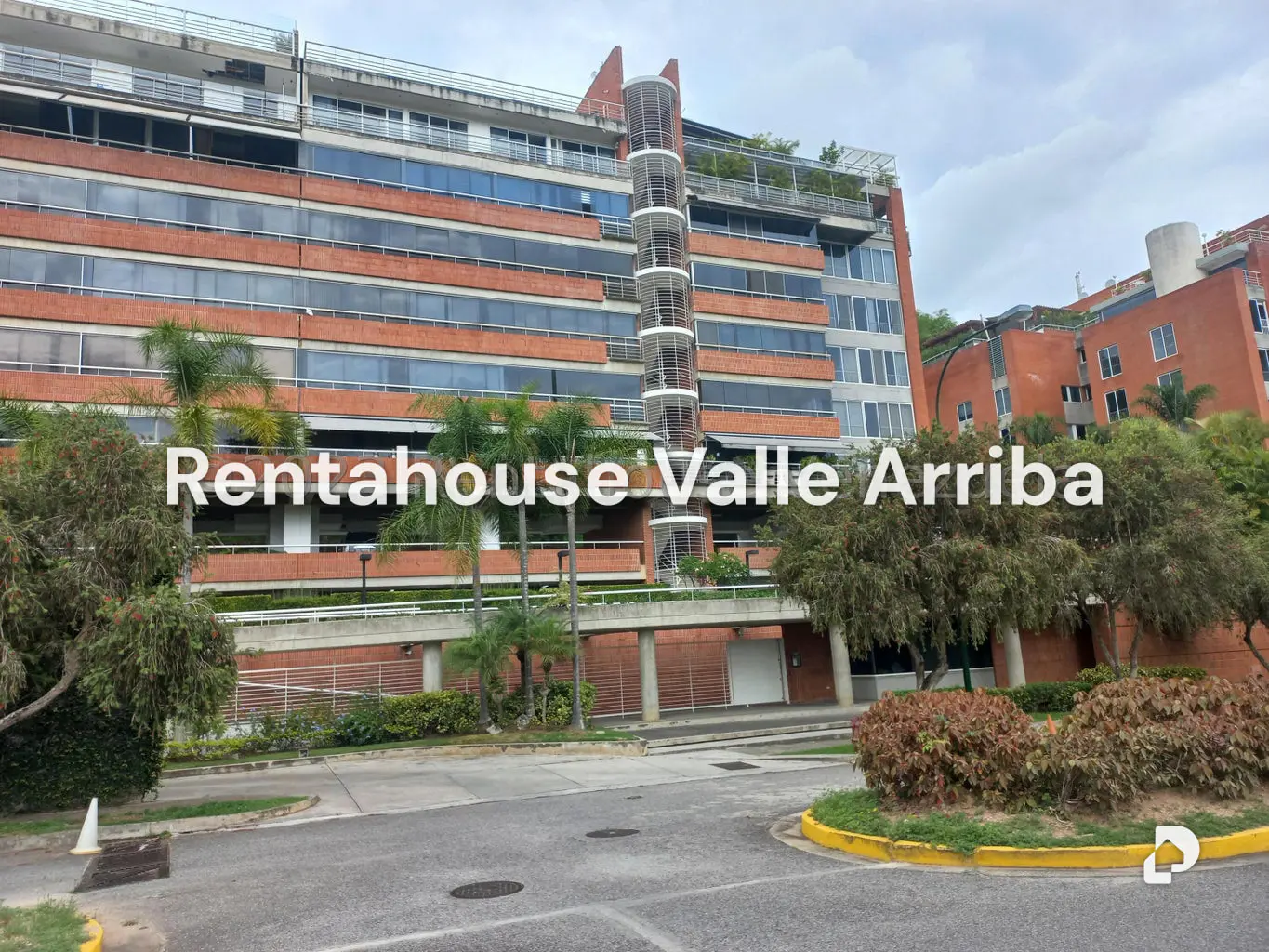 Apartamento en Lomas de La Alameda, Caracas – 1