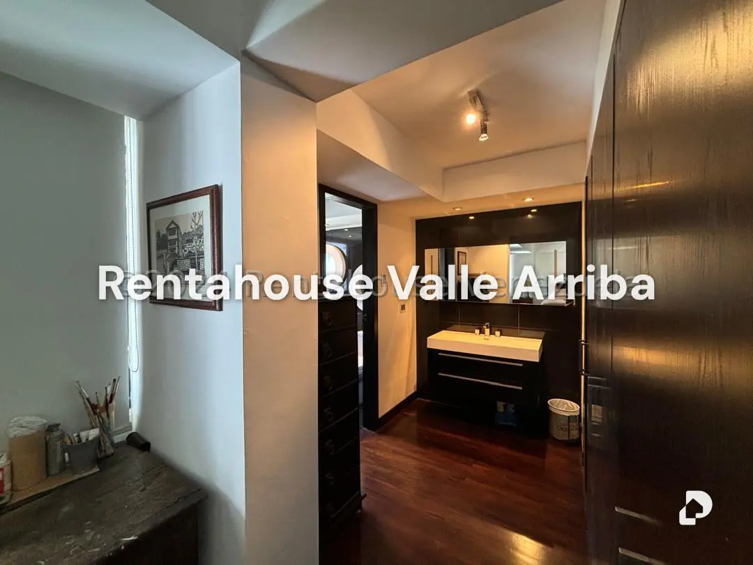 Apartamento en Las Mercedes, Caracas – 21