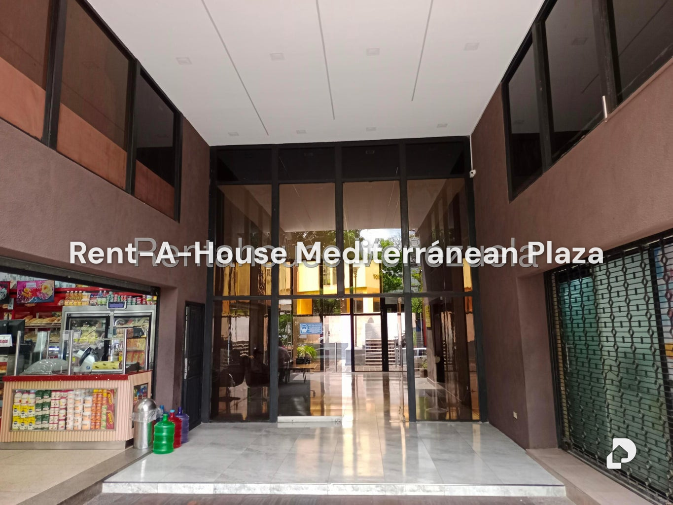 Local comercial en Prebo I, Valencia – 2