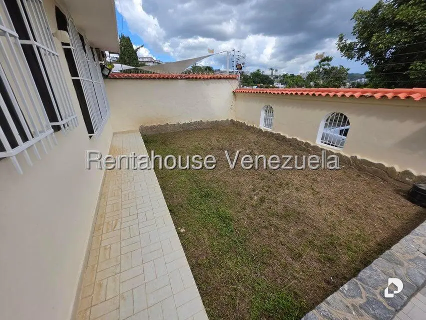 Casa en Macaracuay, Caracas – 30