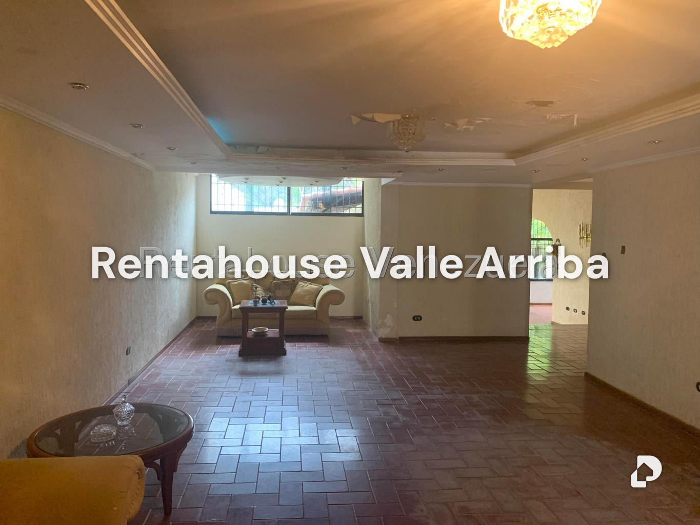 House in La Boyera, Caracas – 12