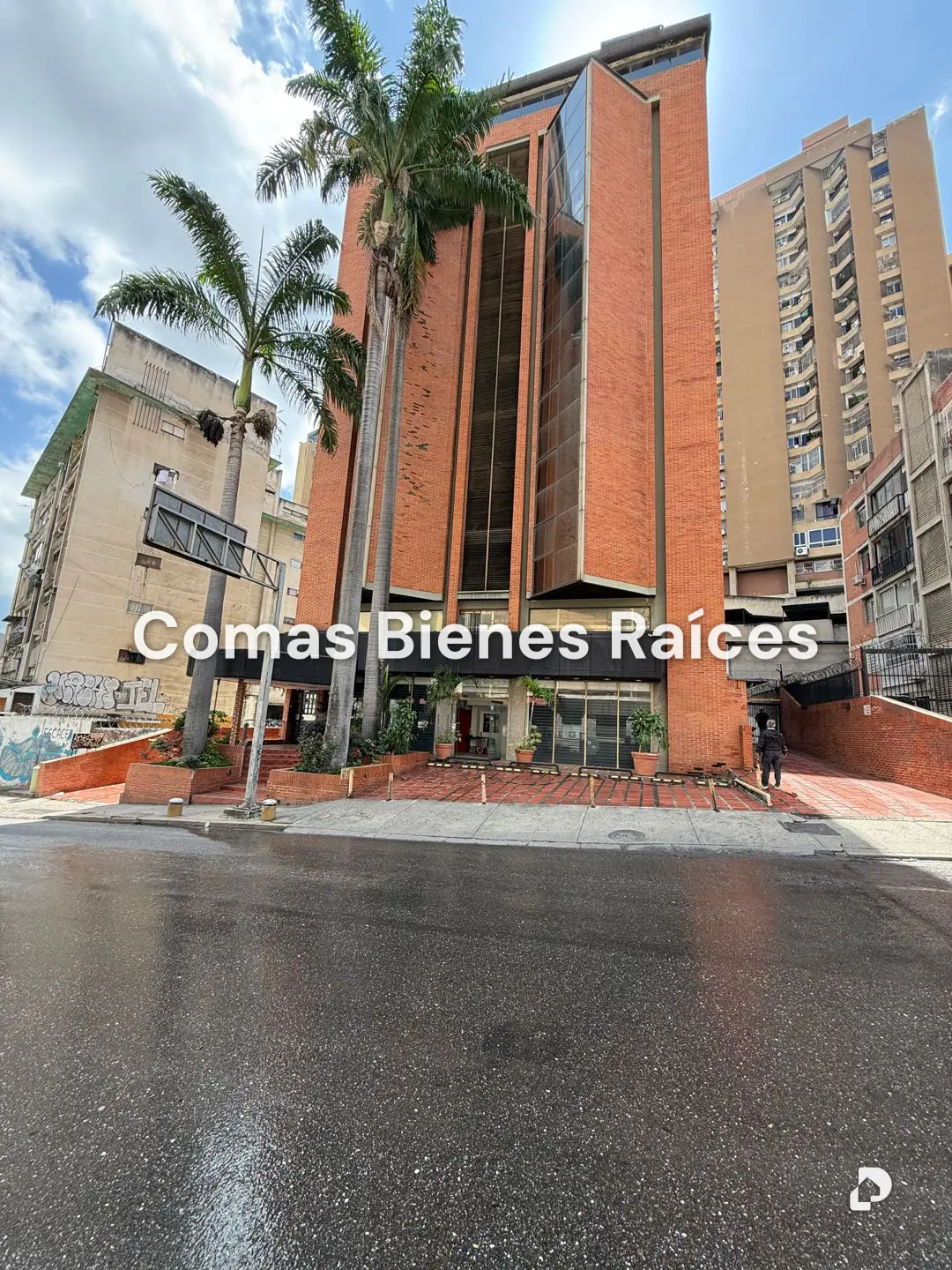 Building in Bello Monte, Caracas – 1