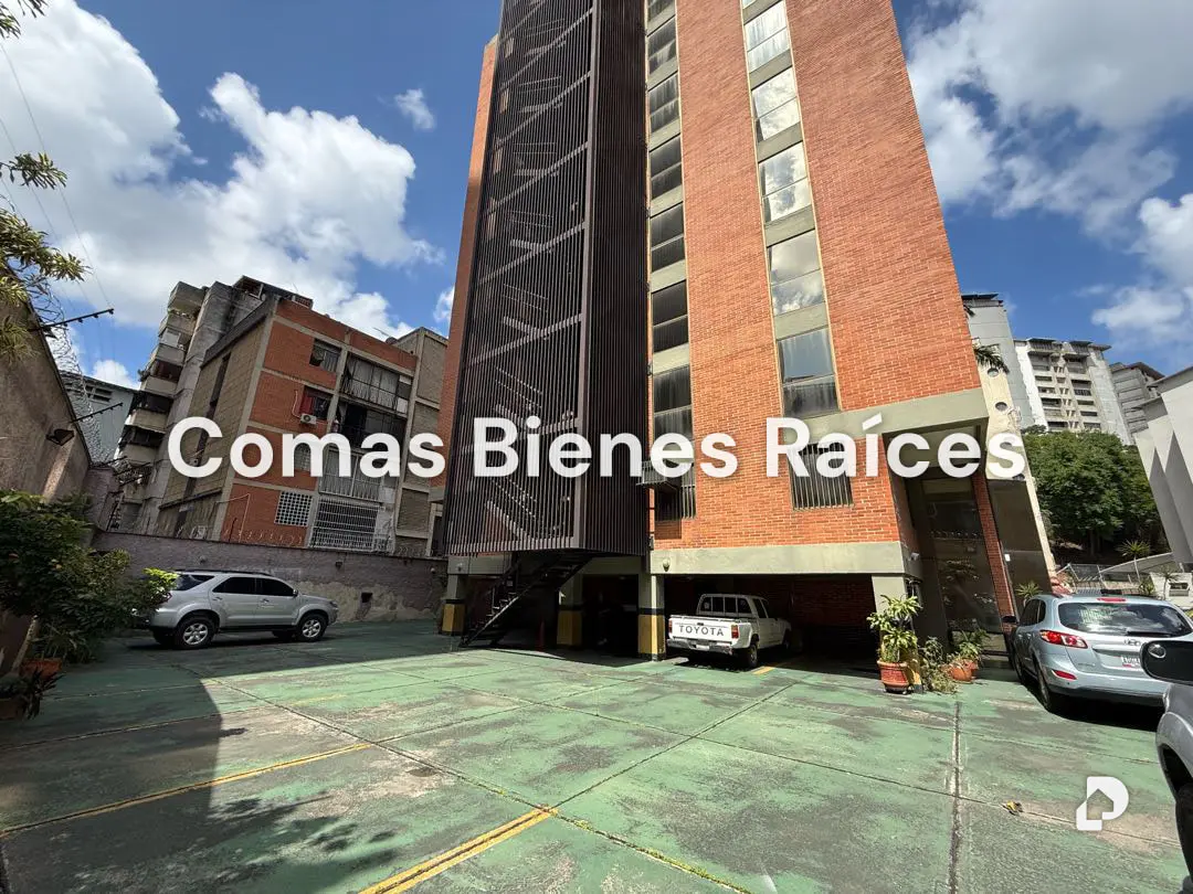 Building in Bello Monte, Caracas – 11
