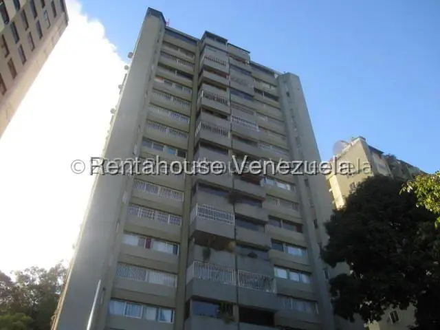 Apartment in Alto Prado, Caracas - 1