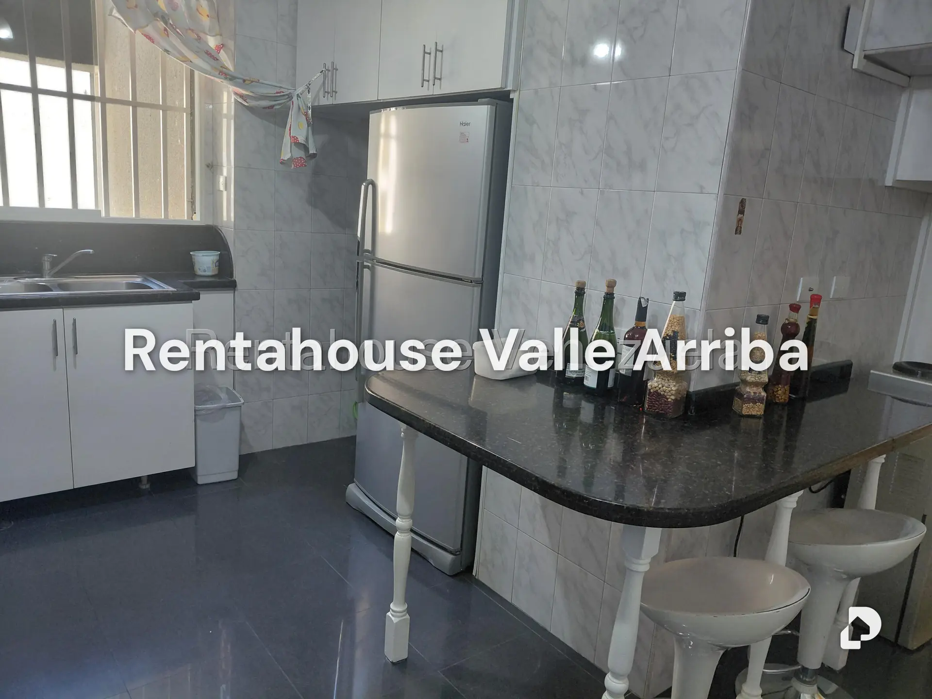 Apartamento en Alto Prado, Caracas – 11