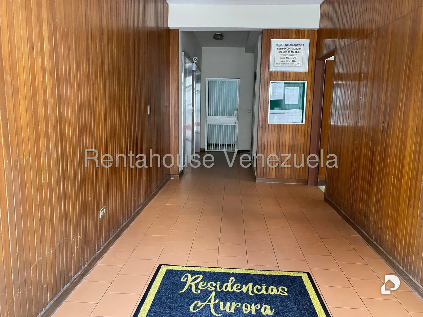 Apartamento en Los Palos Grandes, Caracas – 2