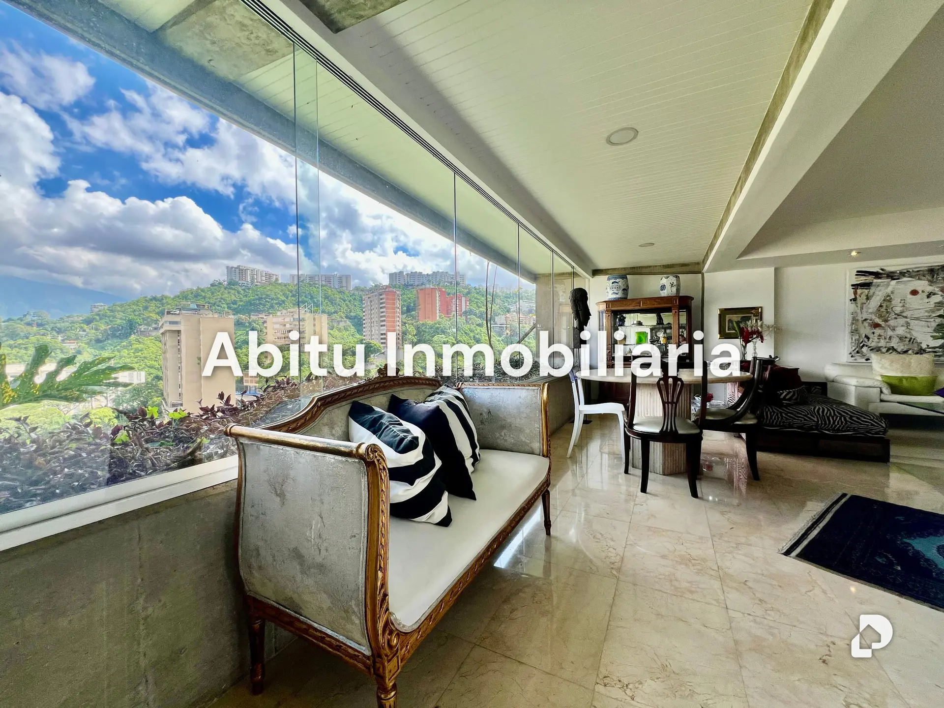 Apartment in Las Mesetas, Caracas – 1