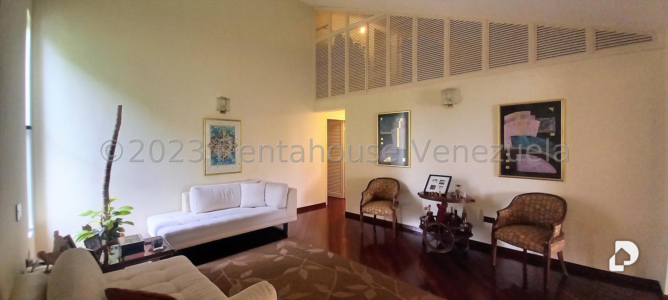 House in La Lagunita Country Club, Caracas – 41