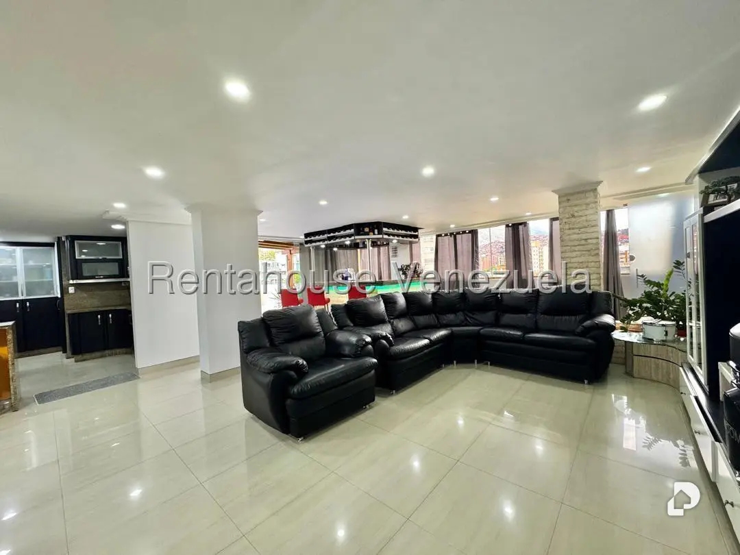 Apartamento en La Urbina, Caracas – 3