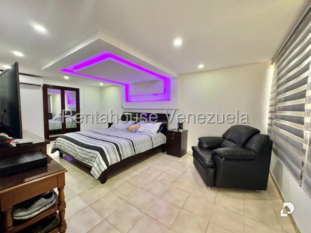 Apartamento en La Urbina, Caracas – 29