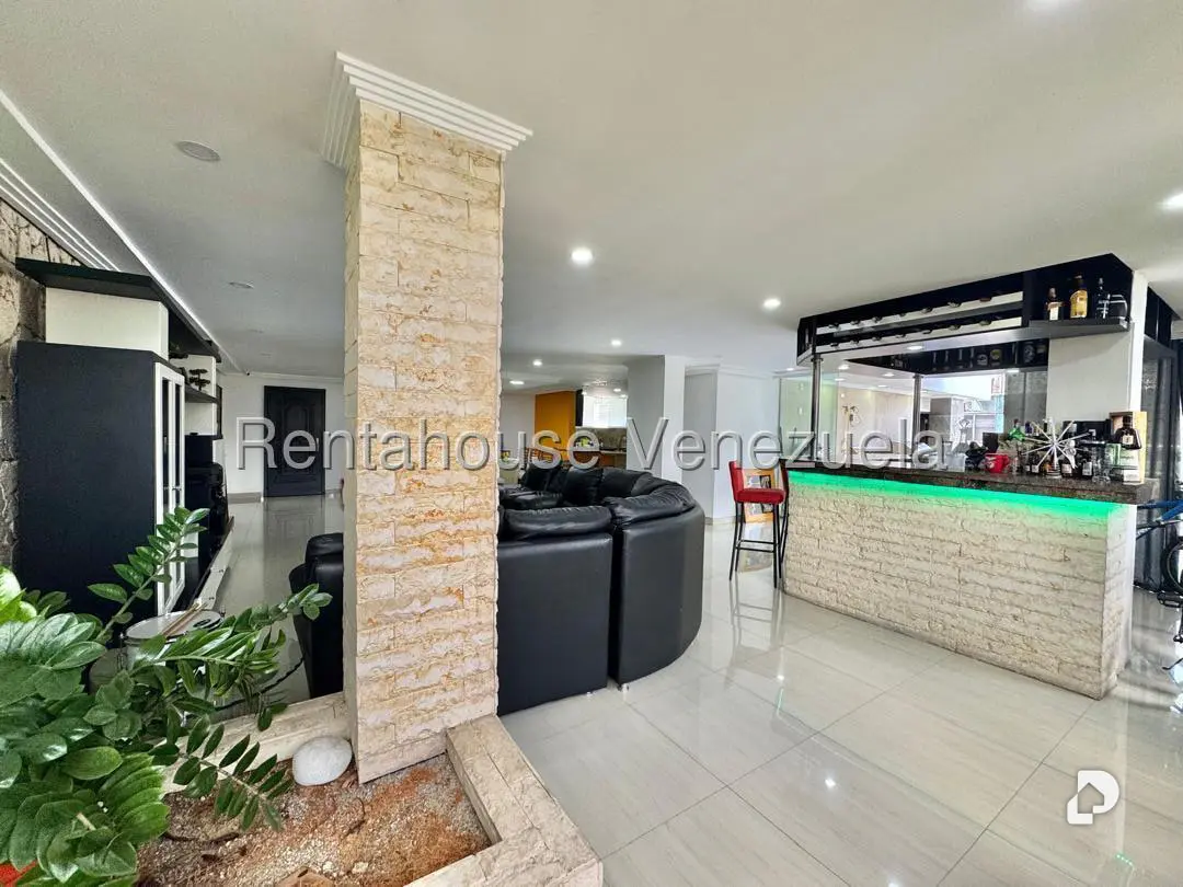Apartamento en La Urbina, Caracas – 8