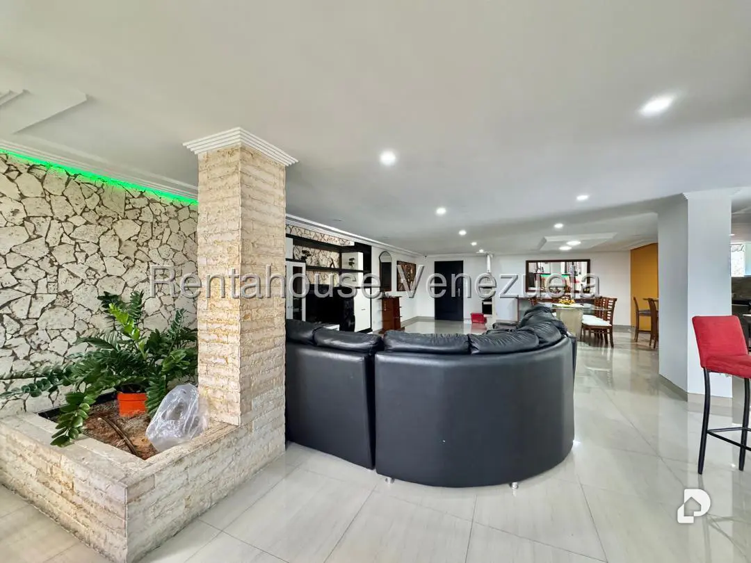 Apartamento en La Urbina, Caracas – 9