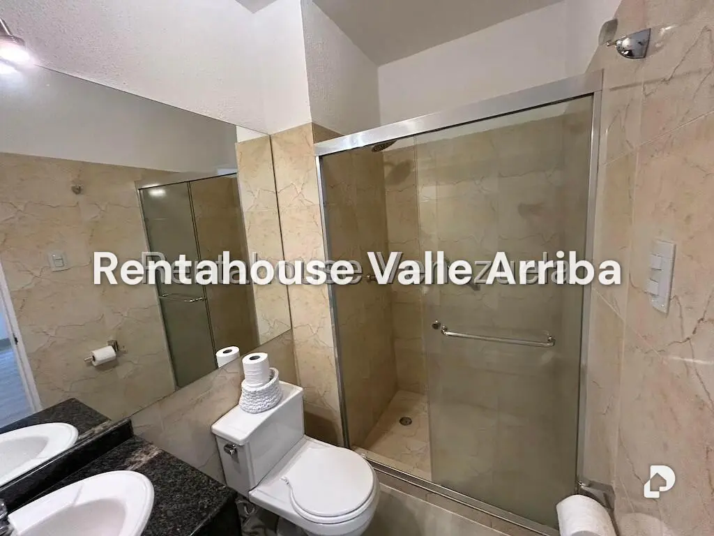 Apartamento en La Boyera, Caracas – 11