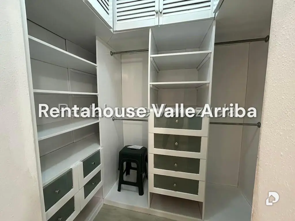 Apartamento en La Boyera, Caracas – 9