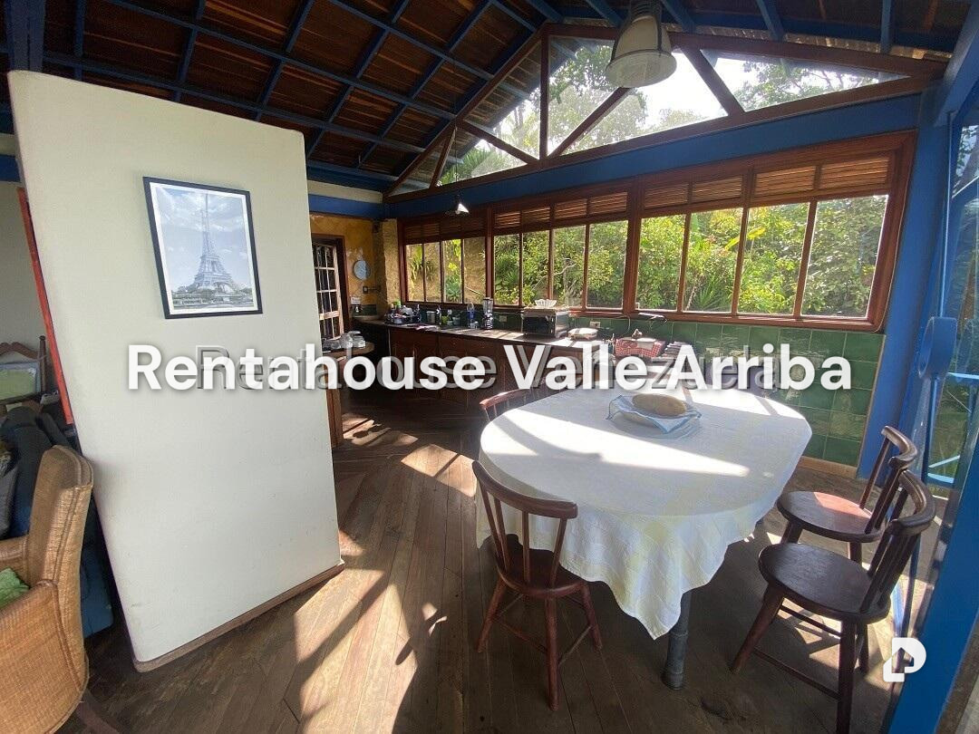 House in El Placer, Caracas – 17