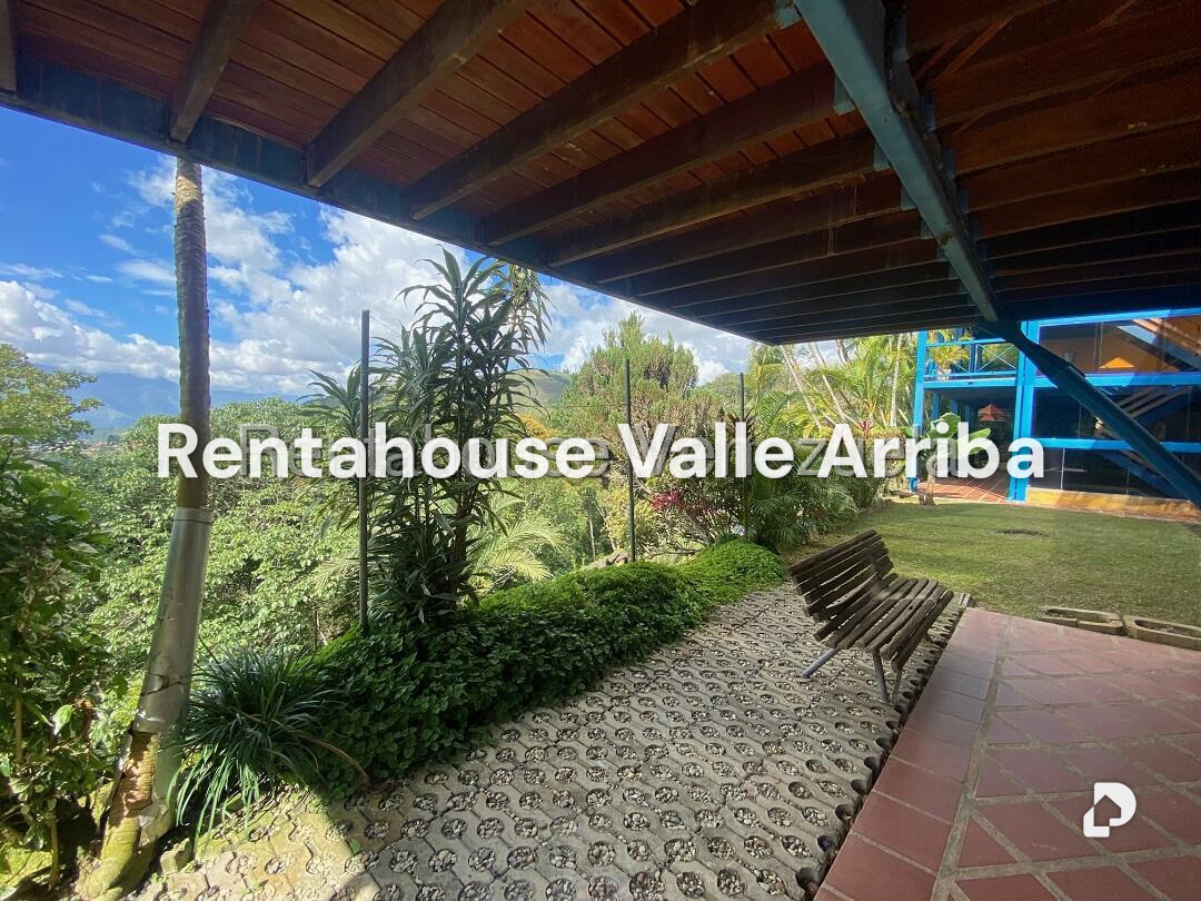 House in El Placer, Caracas – 25