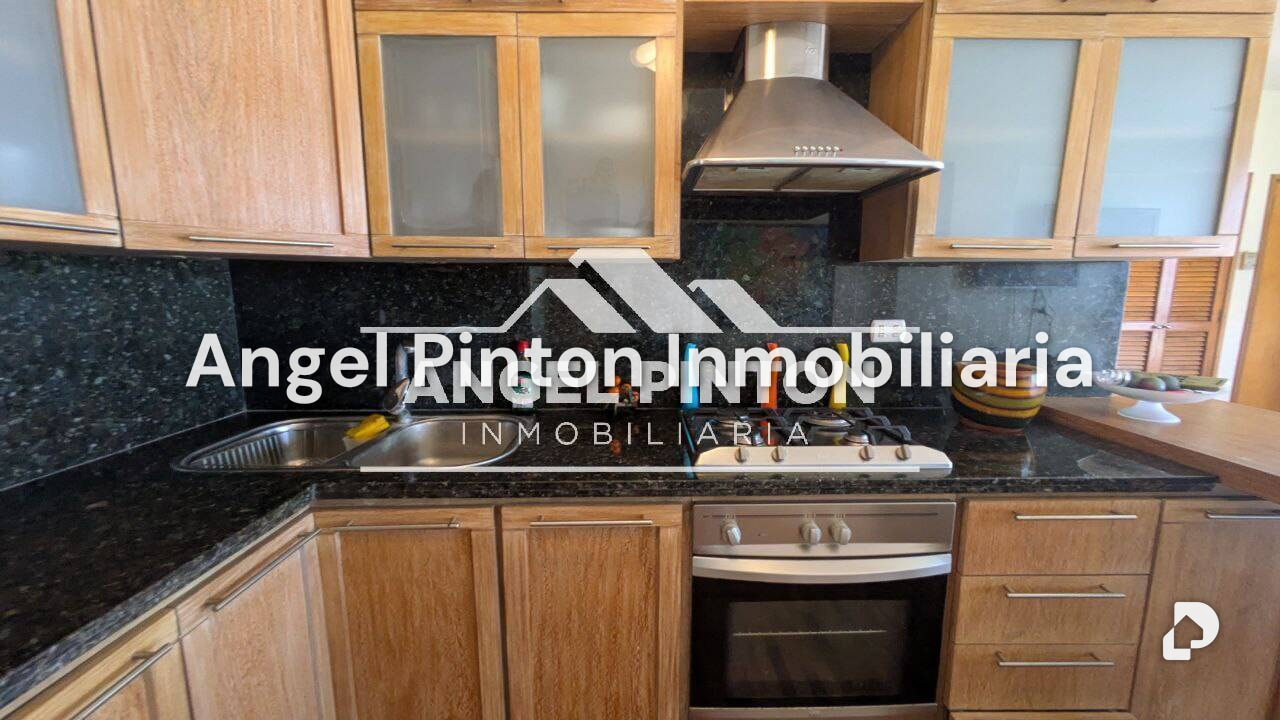 Apartamento en Avenida El Milagro, Maracaibo – 2