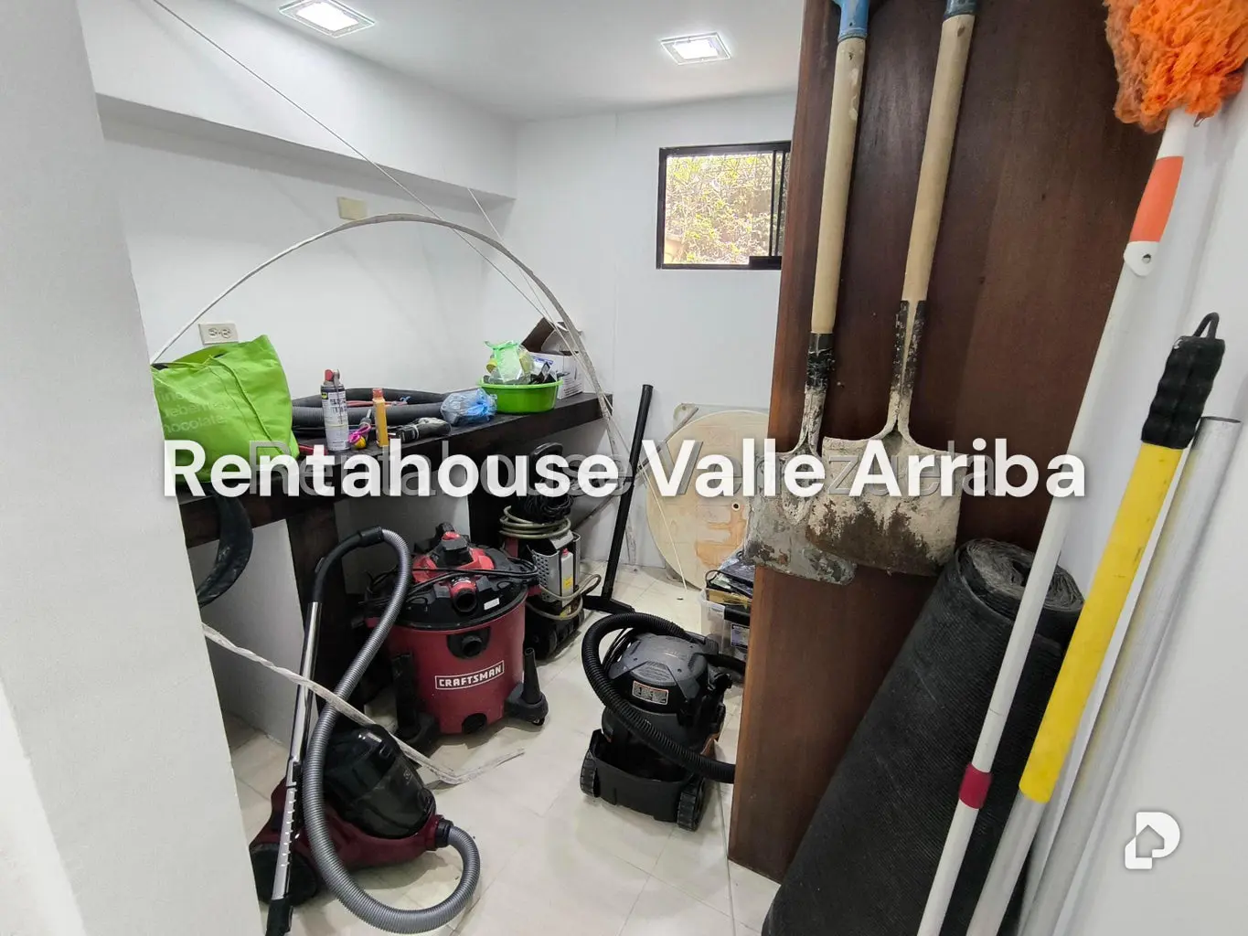 Apartamento en Lomas de La Lagunita, Caracas – 24