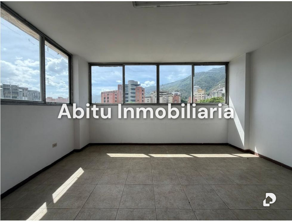 Oficina en Los Caobos, Caracas – 12