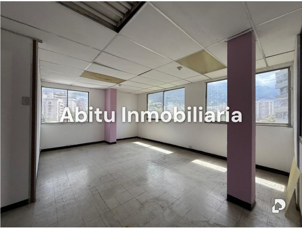 Oficina en Los Caobos, Caracas – 2