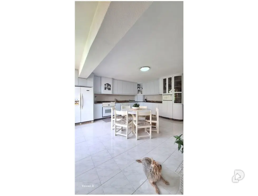 Apartamento en El Picacho, Altos Mirandinos – 10