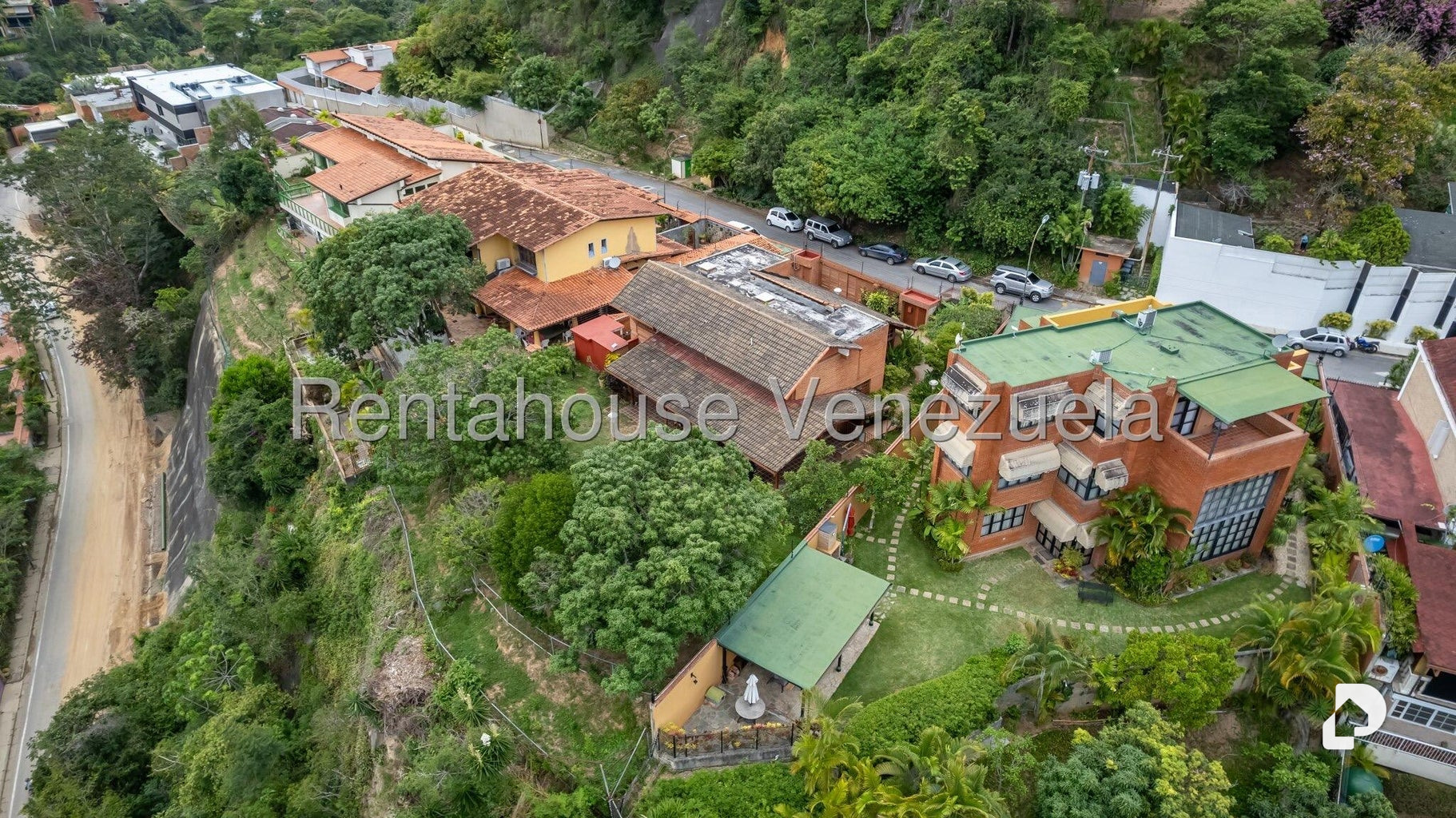 Casa en Colinas del Tamanaco, Caracas – 15