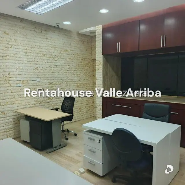 Oficina en Los Palos Grandes, Caracas – 7