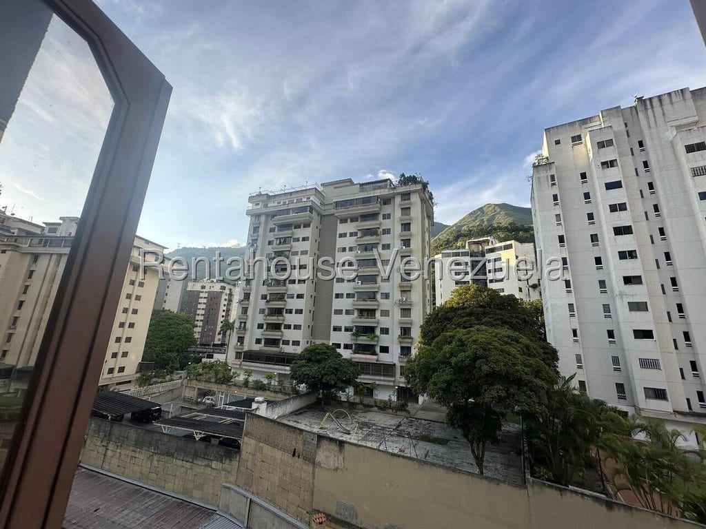 Apartamento en Terrazas del Ávila, Caracas - 1