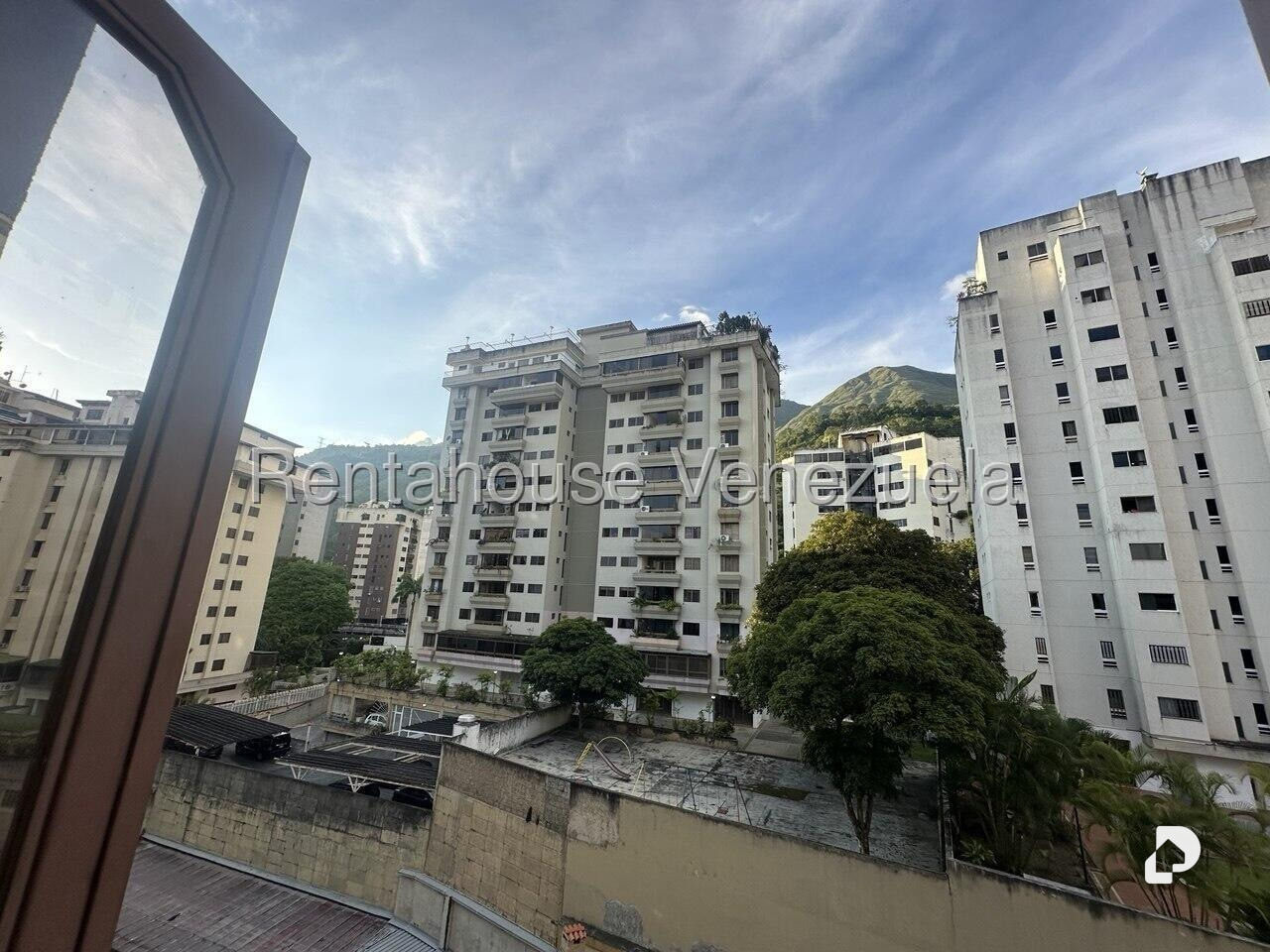 Apartamento en Terrazas del Ávila, Caracas – 1