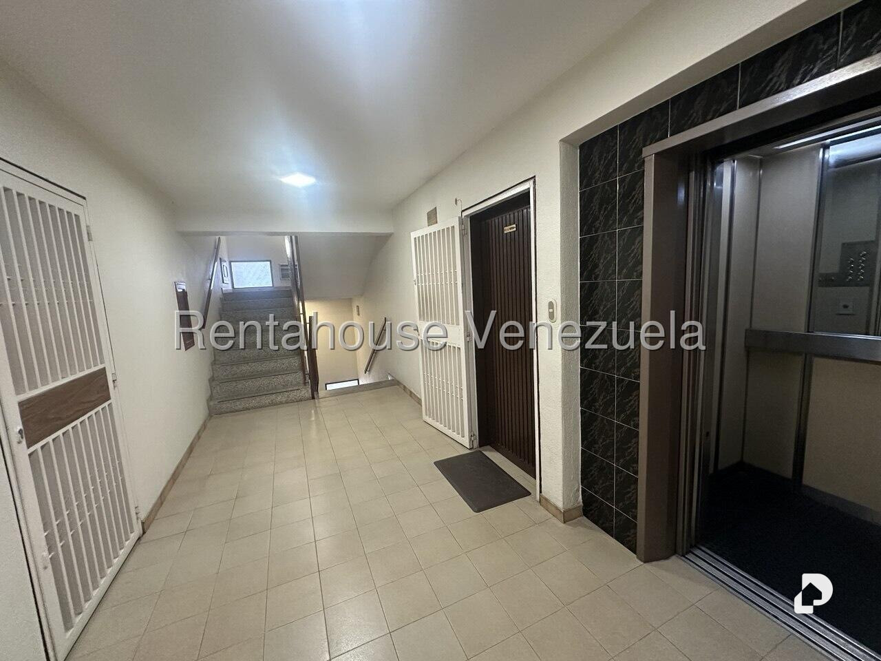 Apartamento en Terrazas del Ávila, Caracas – 2