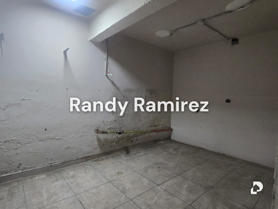 Local comercial en Caracas – 7