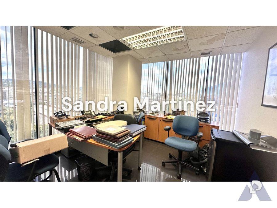 Oficina en La California Norte, Caracas – 18